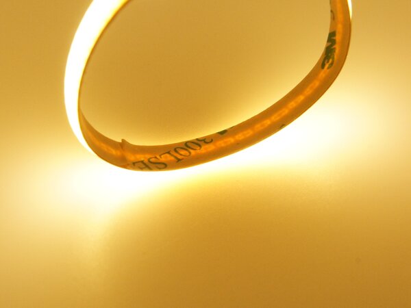 12W FREECUT COB LED pásek, 8mm, 12VDC, 528LED/m, Ra>90, IP20, 2 roky záruka Barva světla: Teplá bílá, 2700K