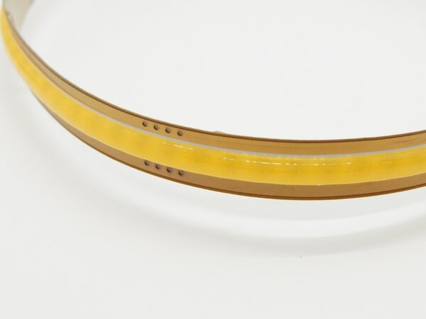 12W FREECUT COB LED pásek, 8mm, 12VDC, 528LED/m, Ra>90, IP20, 2 roky záruka Barva světla: Teplá bílá, 2700K