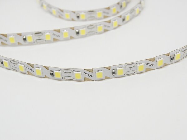 LED pásek OHEBNÝ 6mm 7,2W/m, 12V, IP20, 120LED/m, SMD2835, 6500K