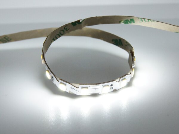 LED pásek OHEBNÝ 6mm 7,2W/m, 12V, IP20, 120LED/m, SMD2835, 6500K