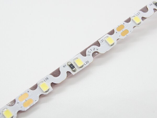 LED pásek OHEBNÝ 6mm 6W/m, PROFI, 12V, IP20, 60LED/m, SMD2835 Barva světla: Teplá bílá, 2700K