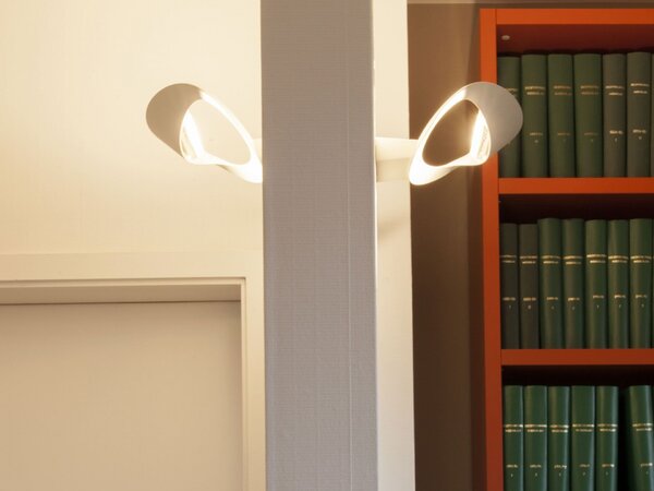 Artemide designová nástěnná svítidla Mesmeri