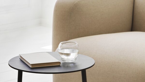 Normann Copenhagen designové sklenice Rocking Glass