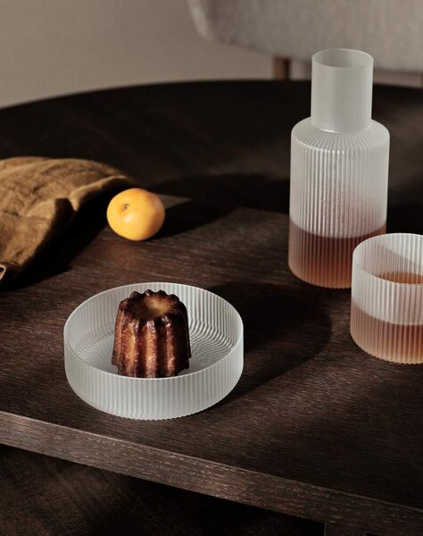 Ferm Living Karafa se sklenicí Ripple Small, frosted