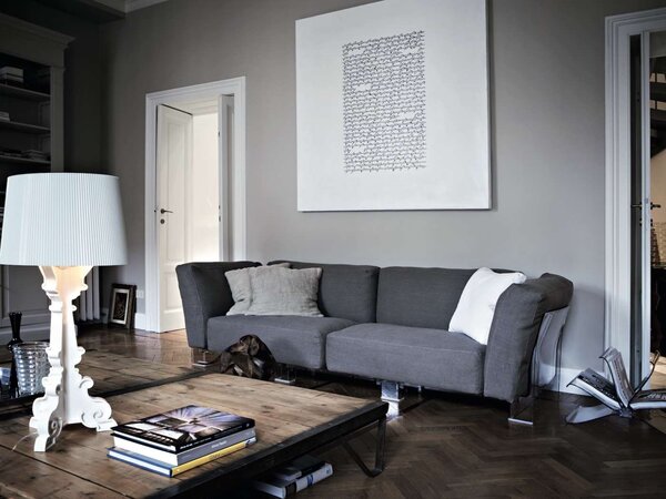 Kartell designové stojany na noviny Front Page