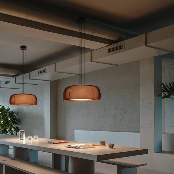 LEDS-C4 LED závěsné svítidlo Gong, hnědé, stmívatelné, textil, ocel, stmívatelný, Hnědá / rez, Obývací pokoj / jídelna, kov