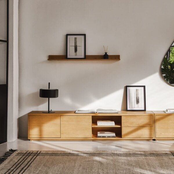 Dubový TV stolek Kave Home Abilen 200 x 36 cm