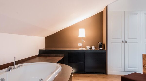 Foscarini designové stolní lampy Birdie Tavolo Grande