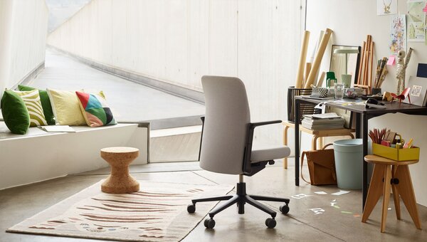 Vitra designové stoličky Tabouret Solvay