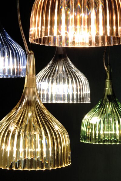 Kartell designová závěsná svítidla É