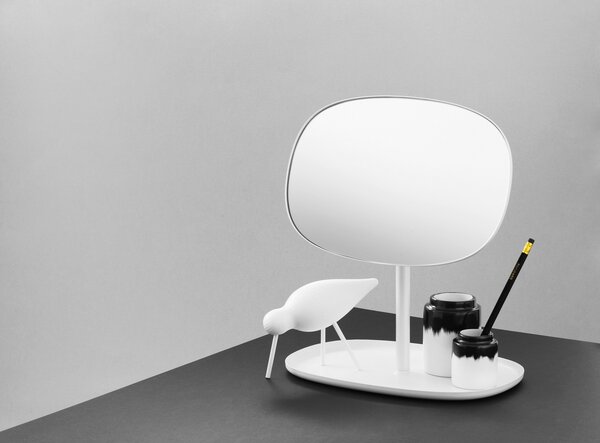 Normann Copenhagen designová zrcadla Flip