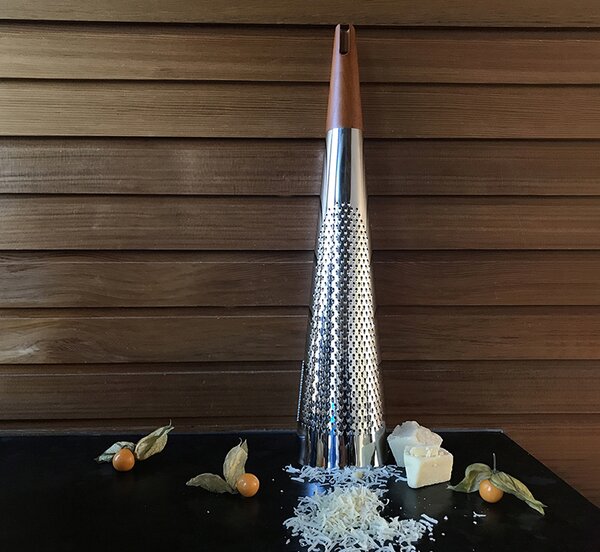 Alessi designové struhadla na parmezán Todo