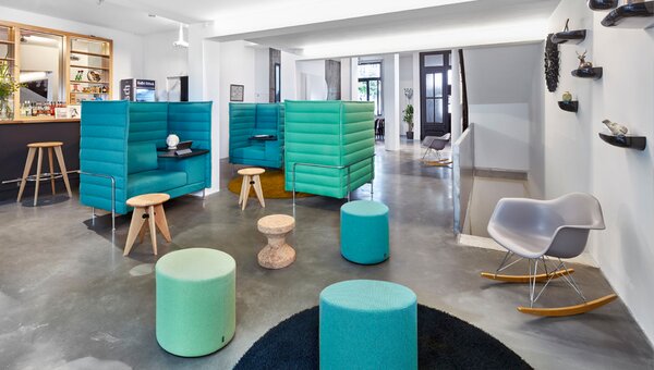 Vitra designové nástěnné police Corniches Small