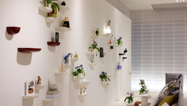 Vitra designové nástěnné police Corniches Small