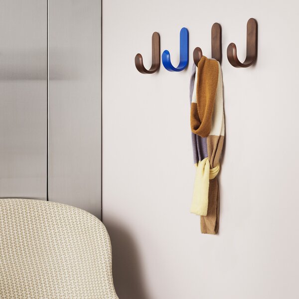 Normann Copenhagen designové nástěnné věšáky Curve Hooks